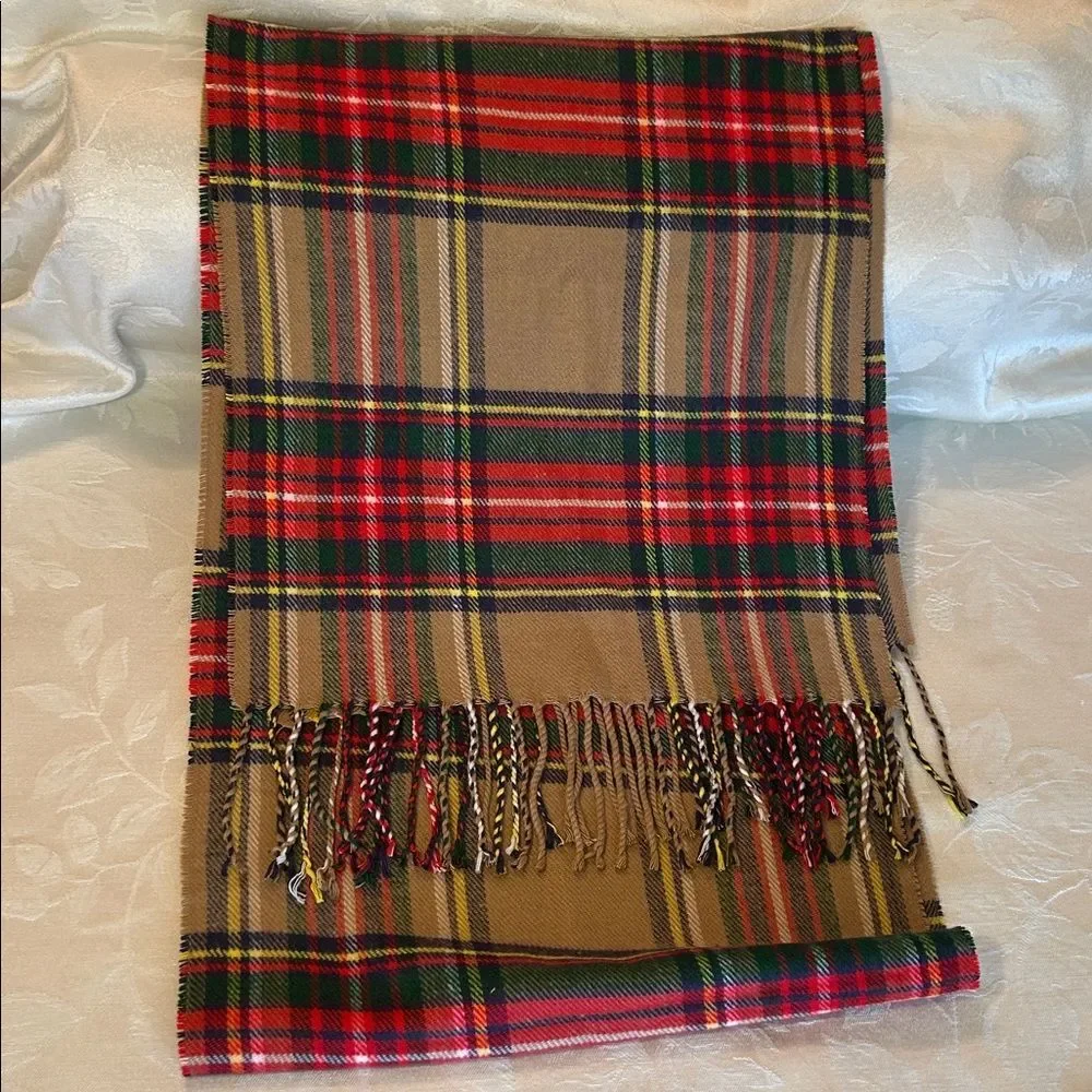Cashmere Classic Tartan Plaid Scarf 100% made in Scotland super soft EUC